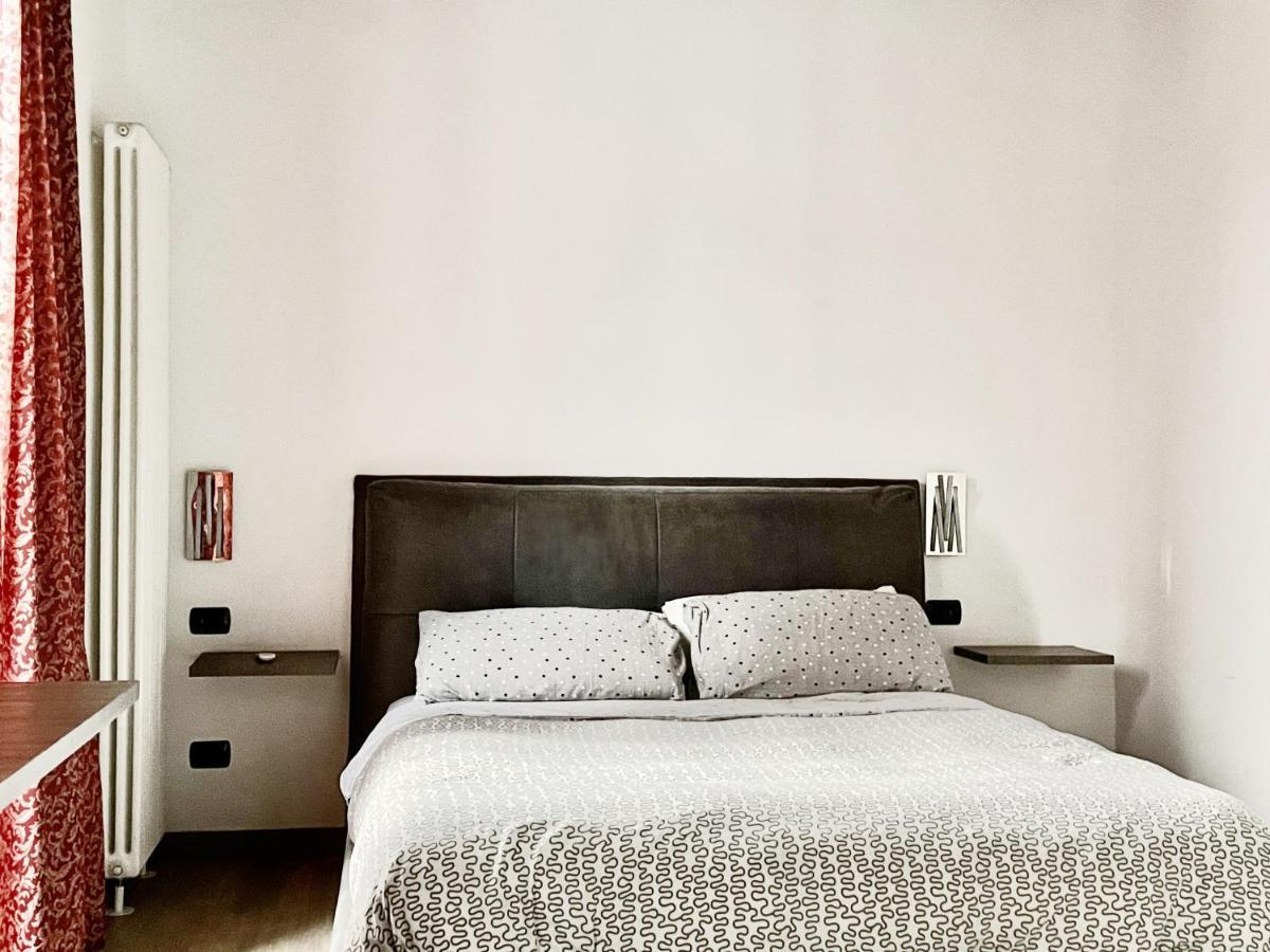 Poste Regie - Milan Guest House מראה חיצוני תמונה