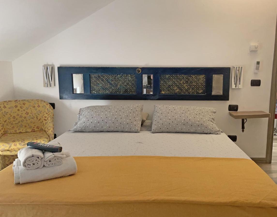 Poste Regie - Milan Guest House מראה חיצוני תמונה